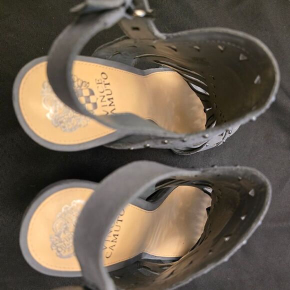 VINCE CAMUTO Reston Block High Heel  SANDALS - Picture 5 of 11